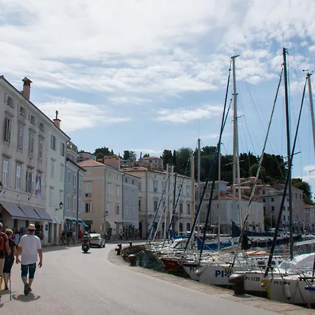 Apartment Levstik Piran